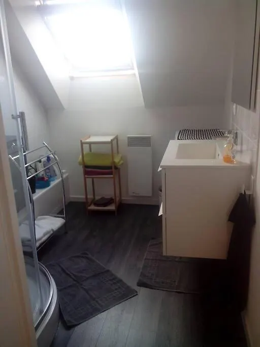Beau Duplex Proche Centre Vannes 0*,